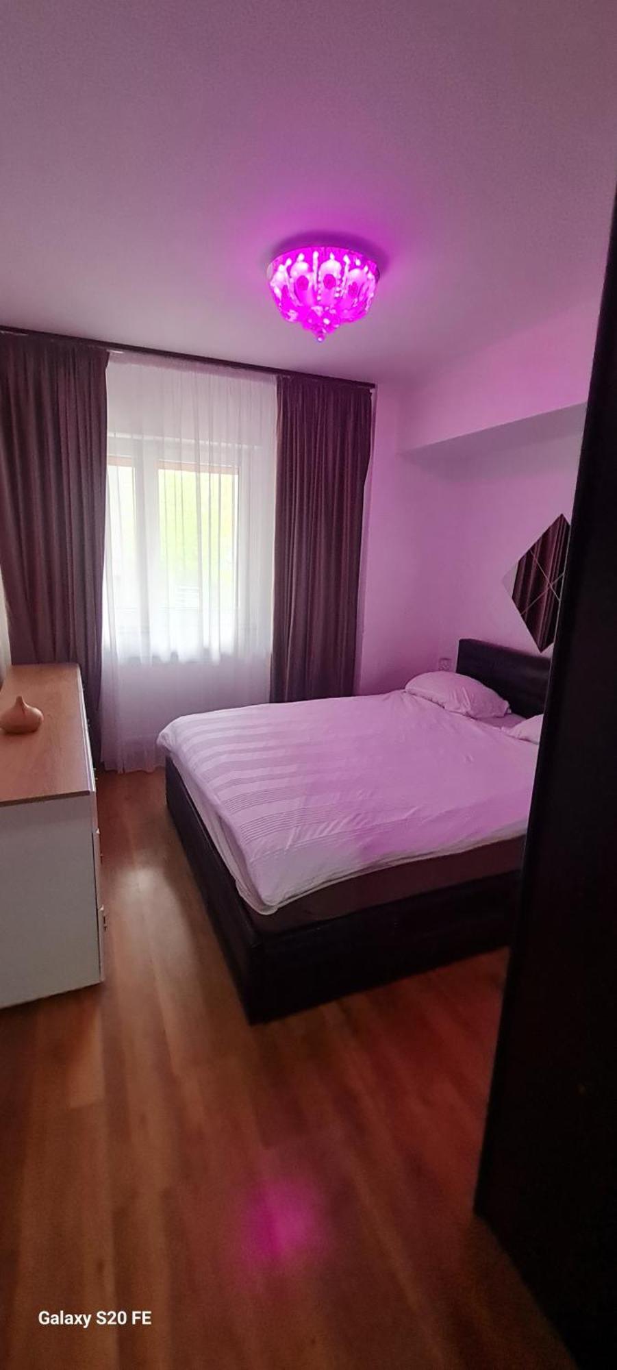 Apartament Regim Hotelier Elis Брашов Экстерьер фото